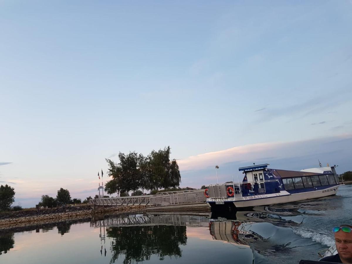 Chez Cadet Villa Larzicourt Buitenkant foto