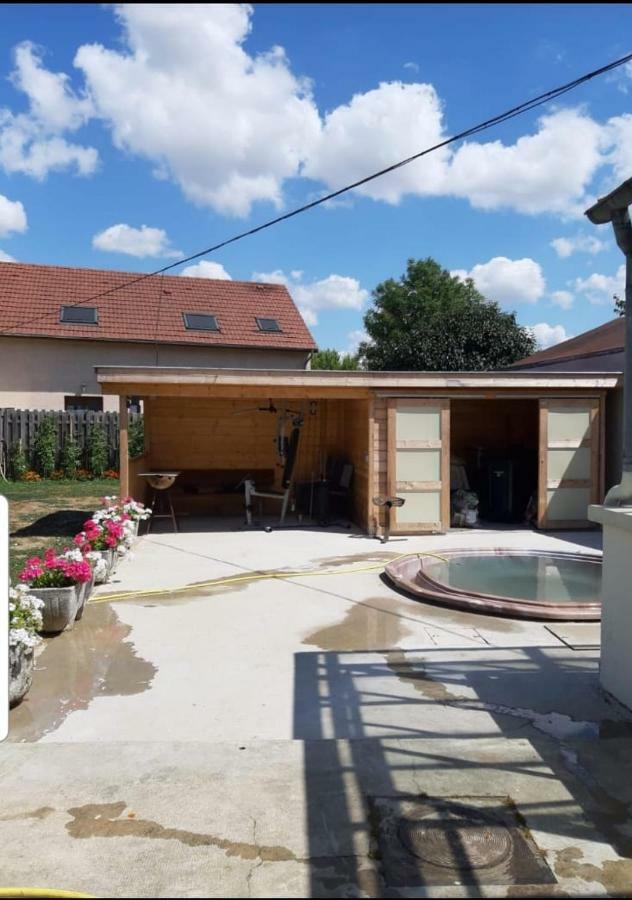 Chez Cadet Villa Larzicourt Buitenkant foto